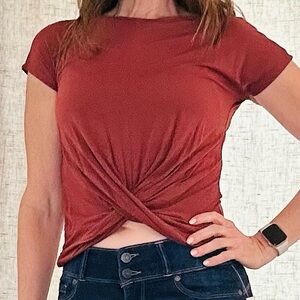 EXPRESS Front Twist tee
